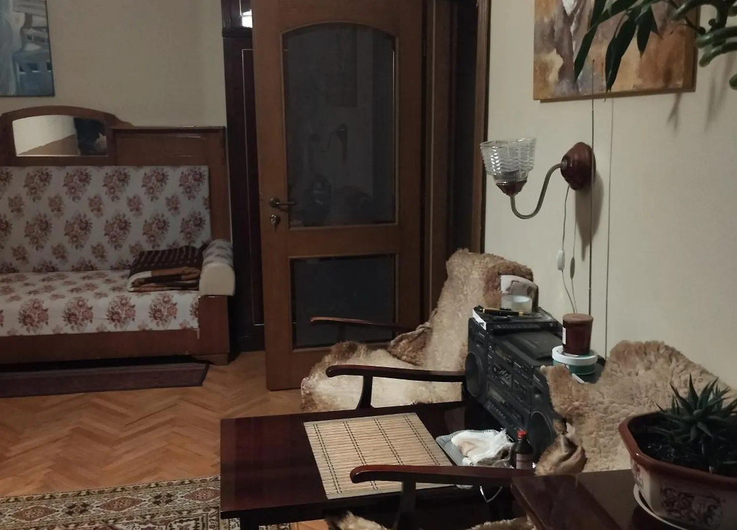 Apartamento Room In Historic Podil And Back To The Ussr Kiev