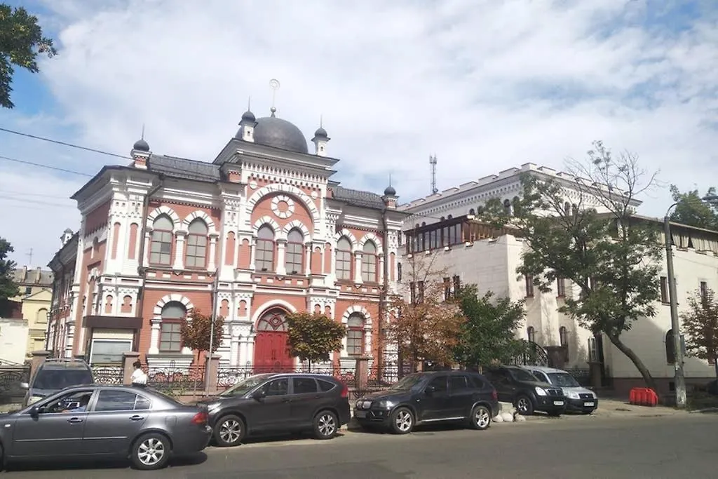 Room In Historic Podil And Back To The Ussr Kiev