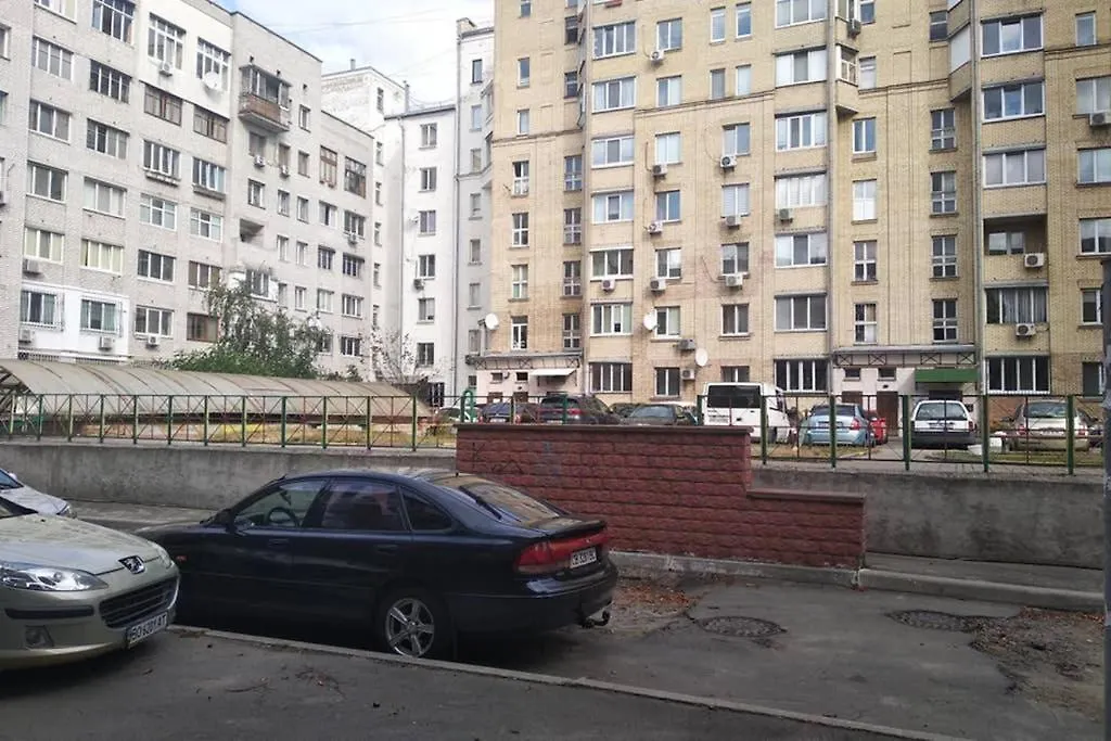 Room In Historic Podil And Back To The Ussr Kiev Ucrania