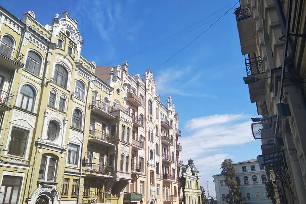 Room In Historic Podil And Back To The Ussr Kiev 0*,